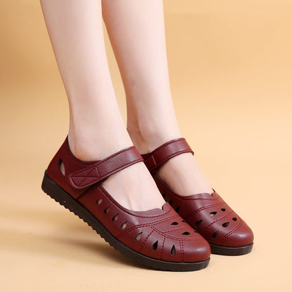 Hollow Breathing Comfortable Flat Soft Bottom Middle-aged And Elderly Sandals